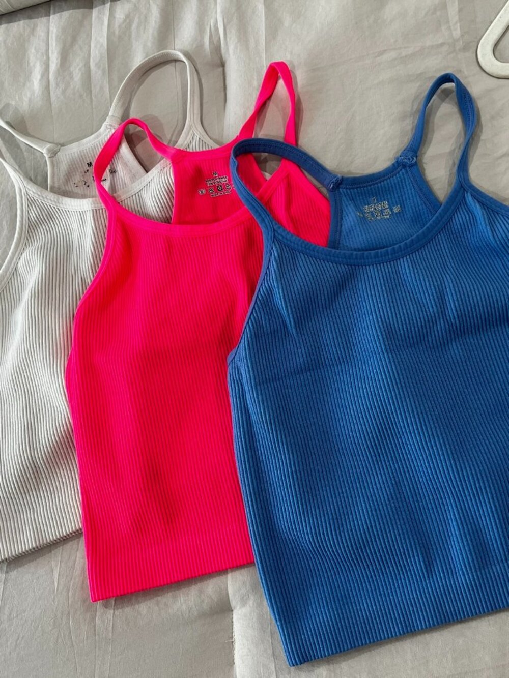 3-Pack Ribbed Cropped Tank Tops Blue Pink Gray Size M